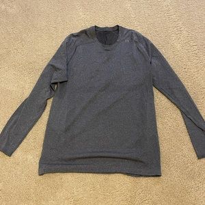 Lululemon Men’s Run Swiftly Size Large